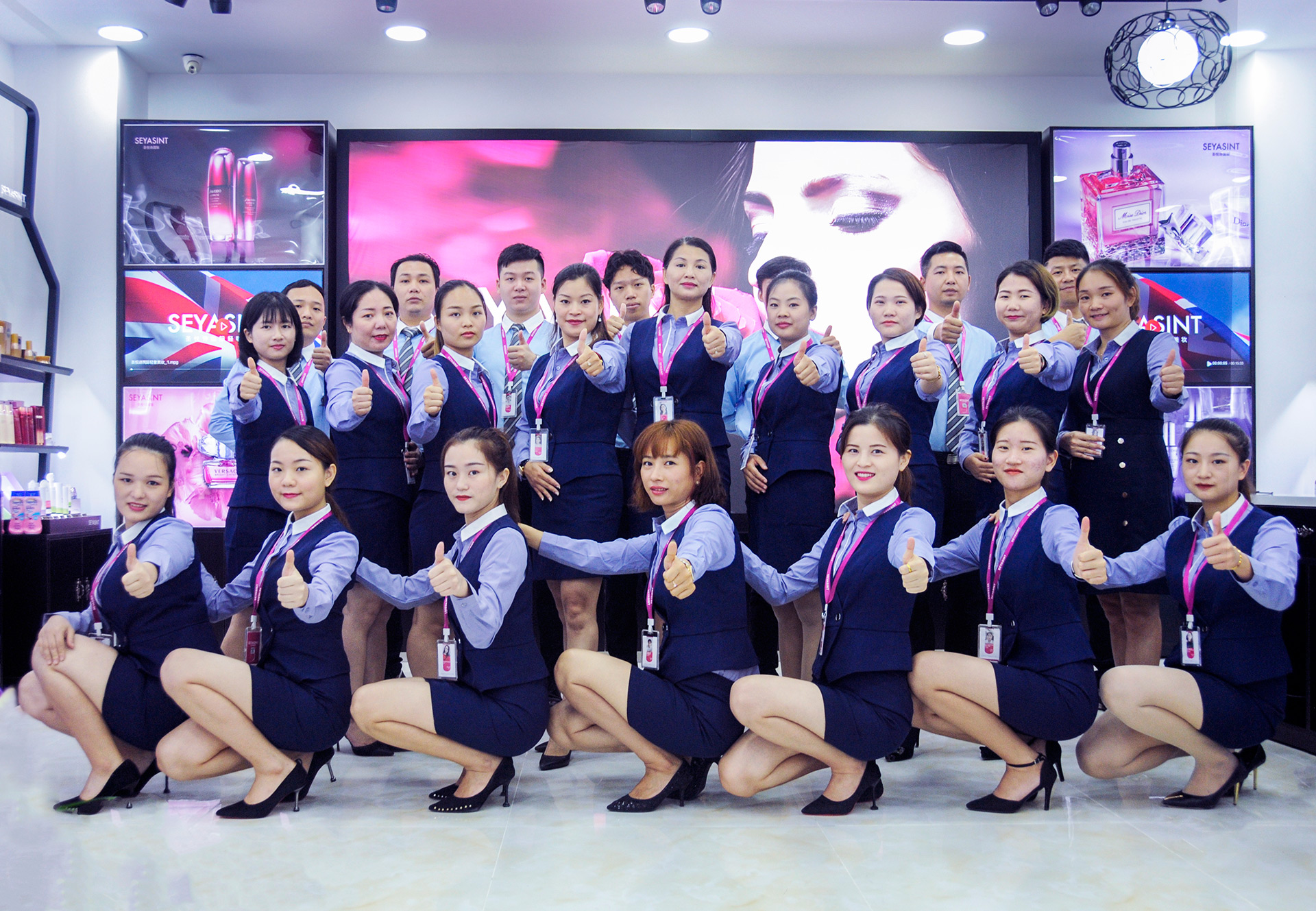 精英團(tuán)隊(duì)