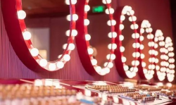 圣悅詩(shī)國(guó)際：線下門店形象，永不過(guò)時(shí)